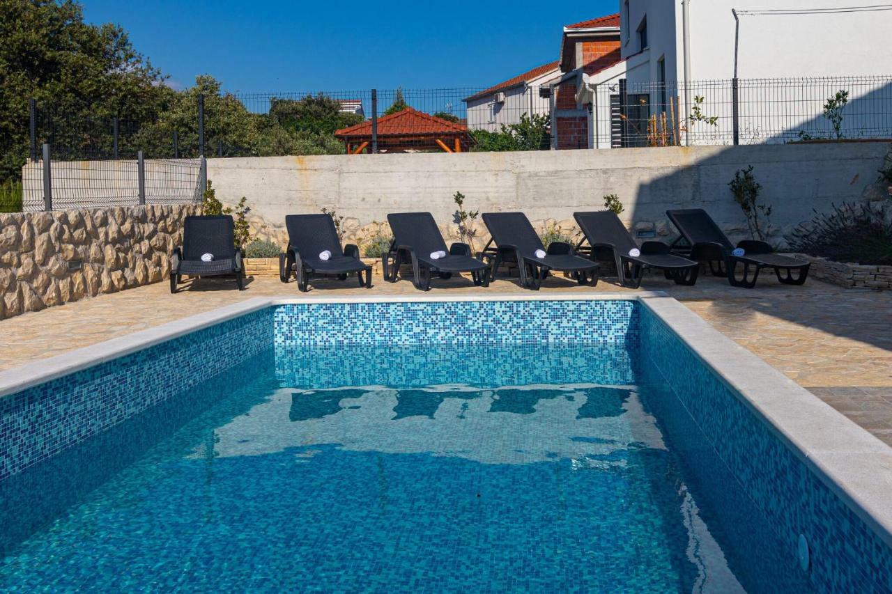 Holiday Home Mb Ражань Екстер'єр фото